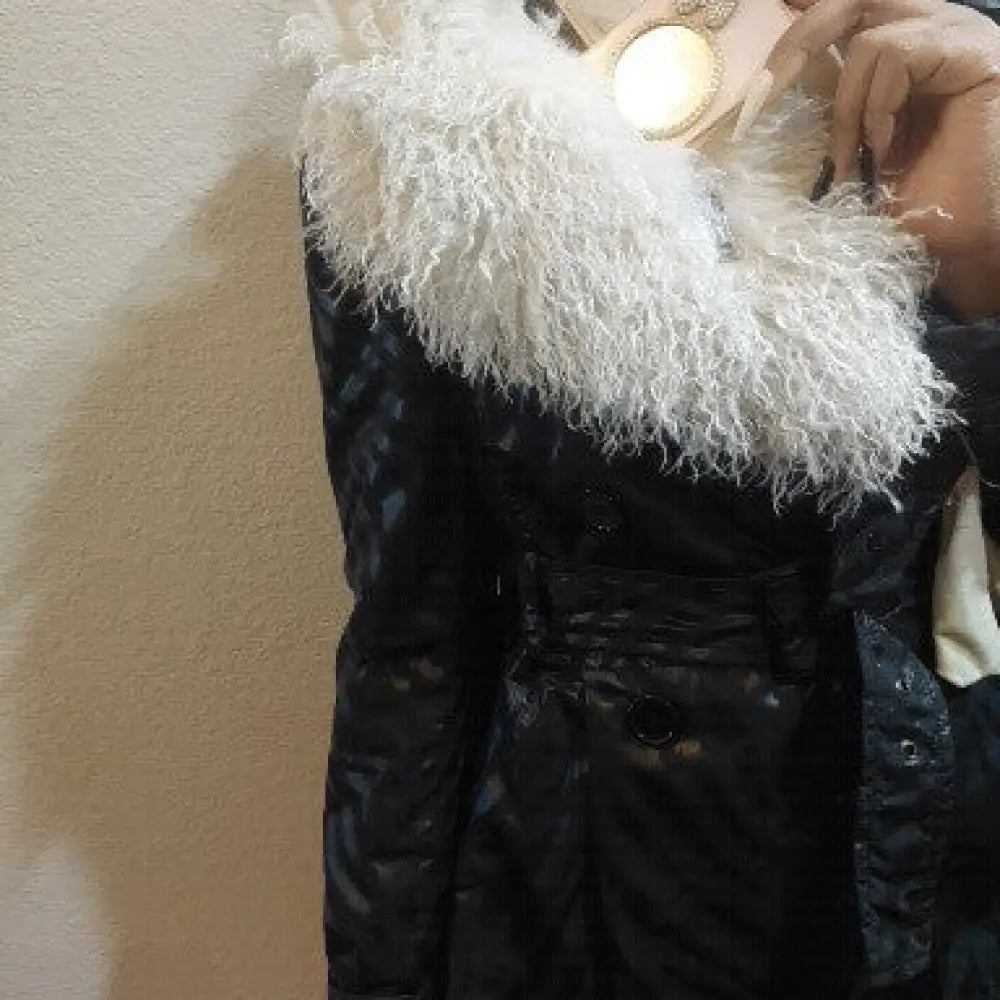 RM’s After Five Scarves in Off White Mongolian Faux Fur gg